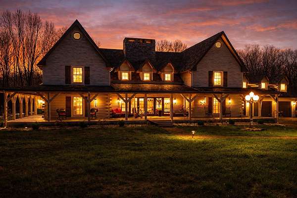 3 Acres of Land with Home for Sale in Metropolis, Illinois