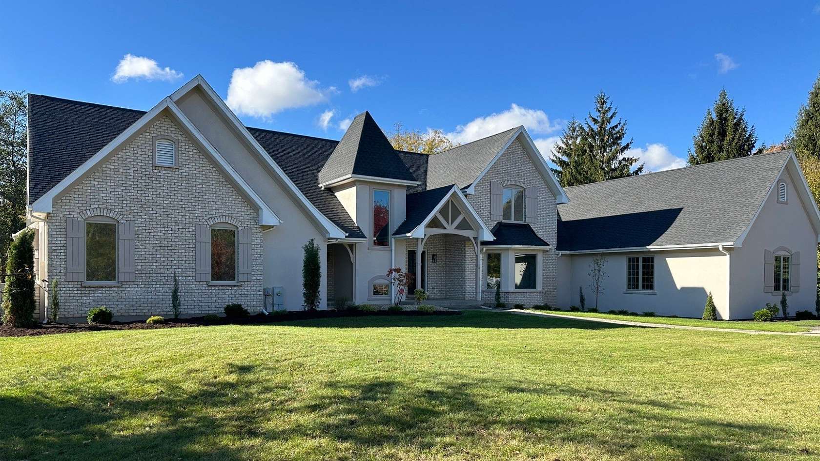 1.83 Acres of Land with Home for Lease in Lake Forest, Illinois