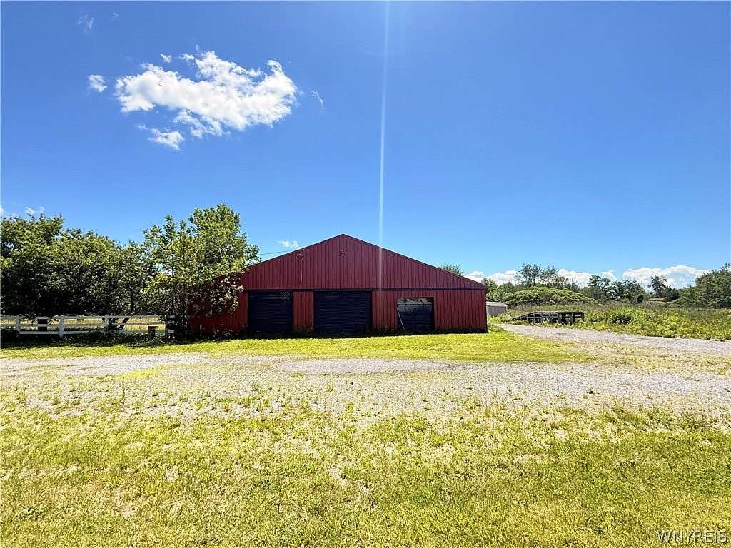 4.5 Acres of Land for Sale in Akron, New York