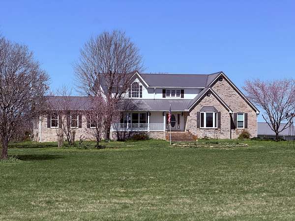 10 Acres of Land with Home for Sale in Dickson, Tennessee