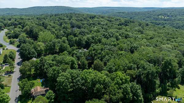 5 Acres of Residential Land for Sale in Avon, Connecticut