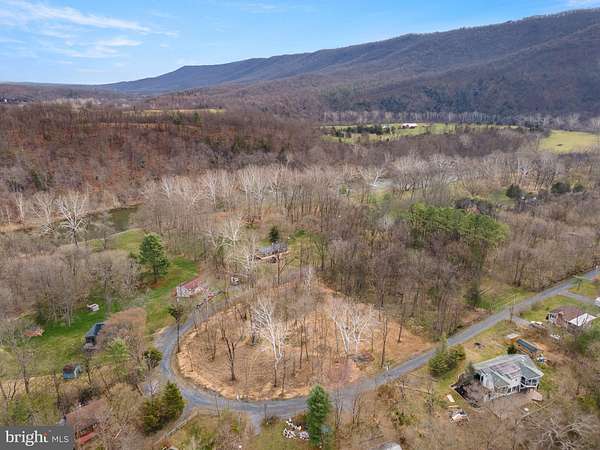 1 Acre of Residential Land for Sale in Maurertown, Virginia