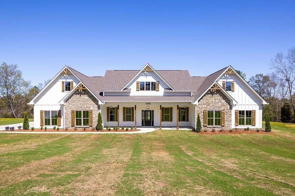 5 Acres of Land with Home for Sale in Phenix City, Alabama