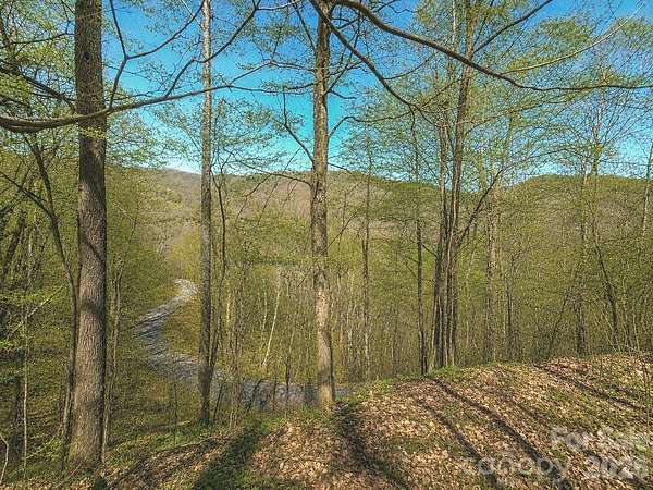 5.26 Acres of Residential Land for Sale in Waynesville, North Carolina