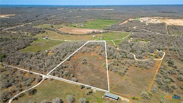 10.4 Acres of Recreational & Residential Land for Sale in Stockdale, Texas