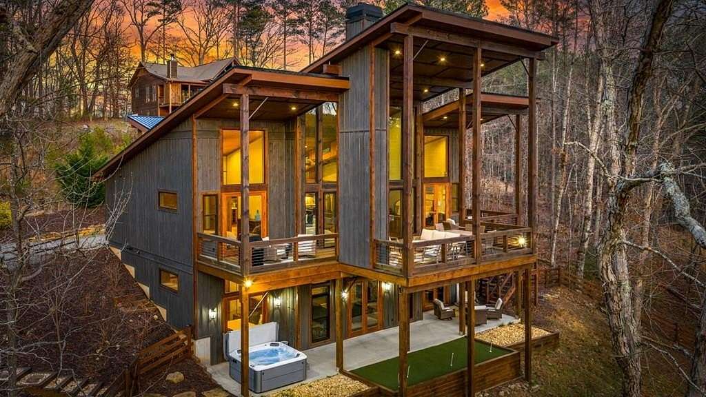 2.16 Acres of Land with Home for Sale in Blue Ridge, Georgia