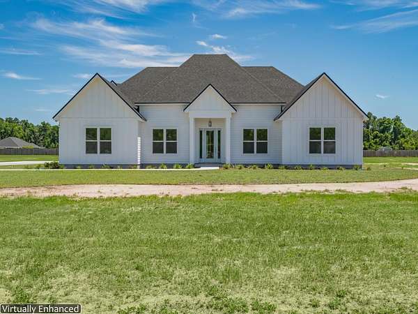 2 Acres of Land with Home for Sale in Crawfordville, Florida
