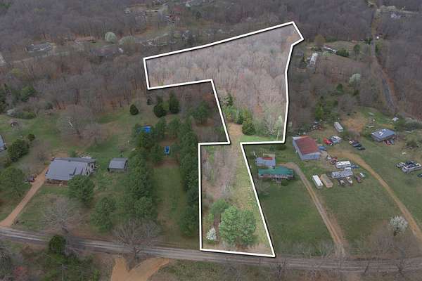 5.16 Acres of Residential Land for Sale in Tennessee Ridge, Tennessee