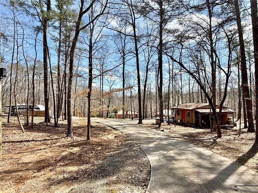 10.4 Acres of Land with Home for Sale in Villa Rica, Georgia
