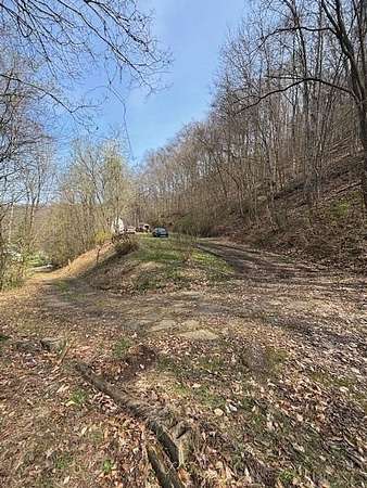11 Acres of Recreational & Residential Land for Sale in Martin, Kentucky