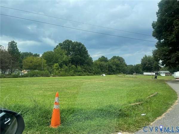 2.84 Acres of Land with Home for Sale in Richmond, Virginia