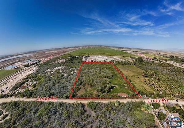 5.58 Acres of Residential Land for Sale in Niland, California