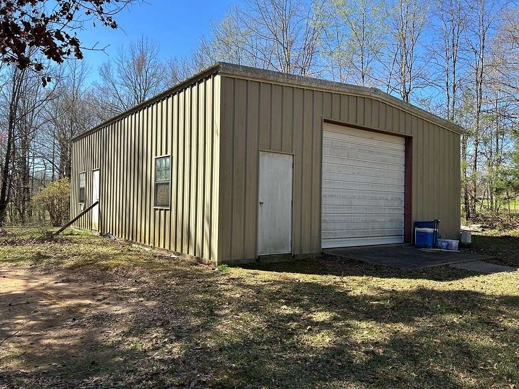 1.5 Acres of Land for Sale in Paris, Mississippi