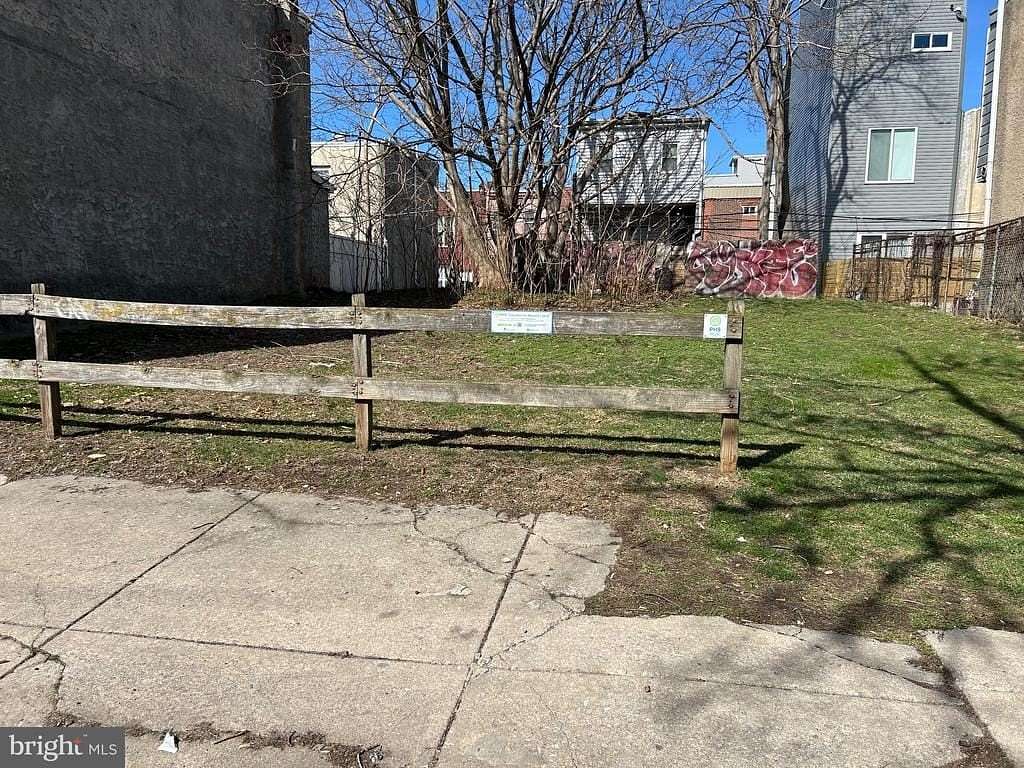 0.02 Acres of Land for Sale in Philadelphia, Pennsylvania