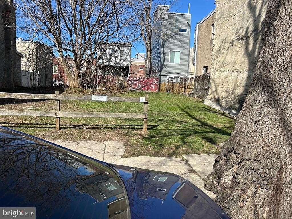 0.02 Acres of Land for Sale in Philadelphia, Pennsylvania