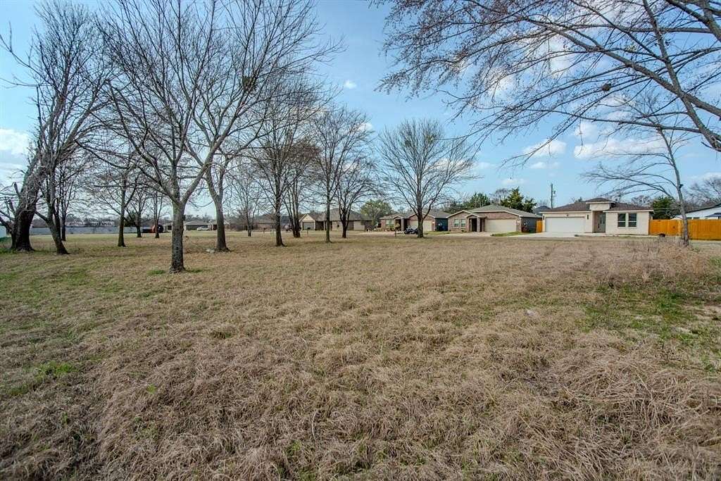 0.13 Acres of Residential Land for Sale in Gun Barrel City, Texas