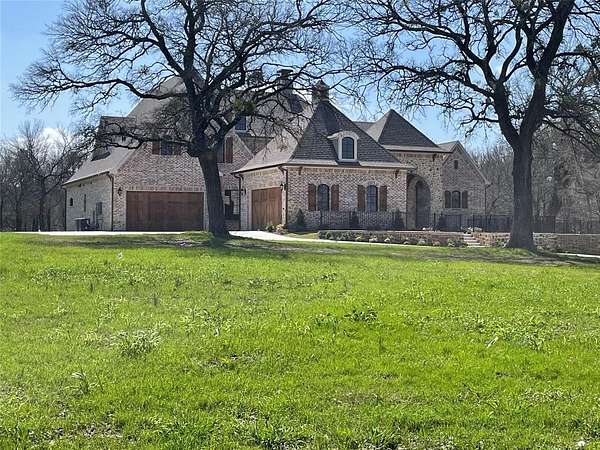 6 Acres of Land with Home for Sale in Sherman, Texas