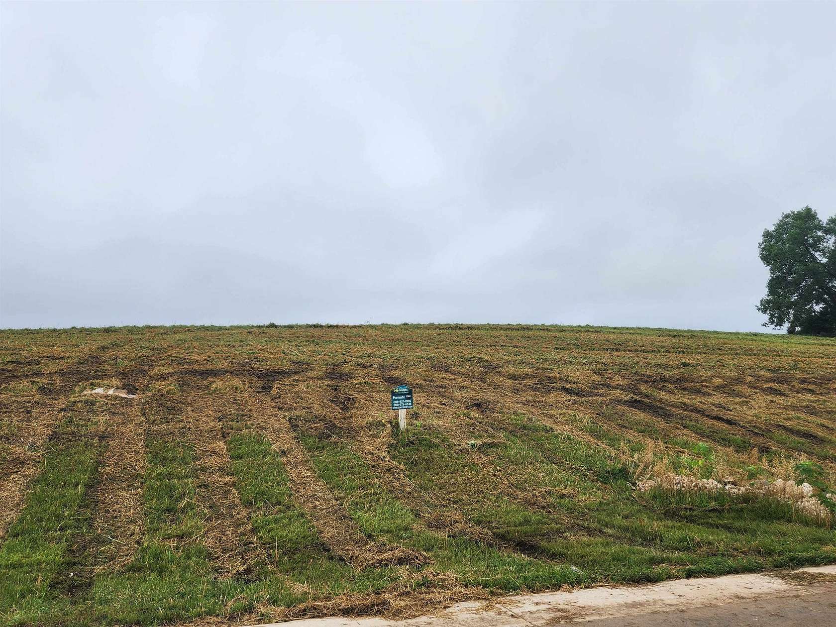 1 Acre of Residential Land for Sale in Sun Prairie, Wisconsin