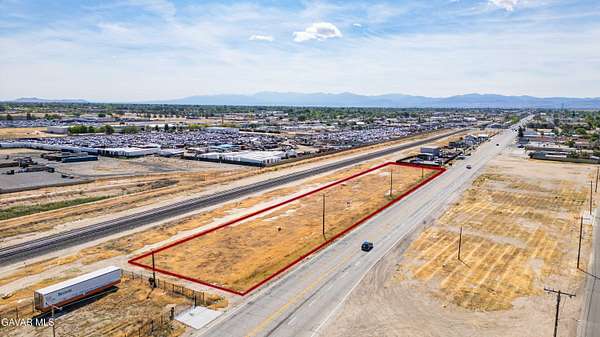 1 Acre of Commercial Land for Sale in Lancaster, California