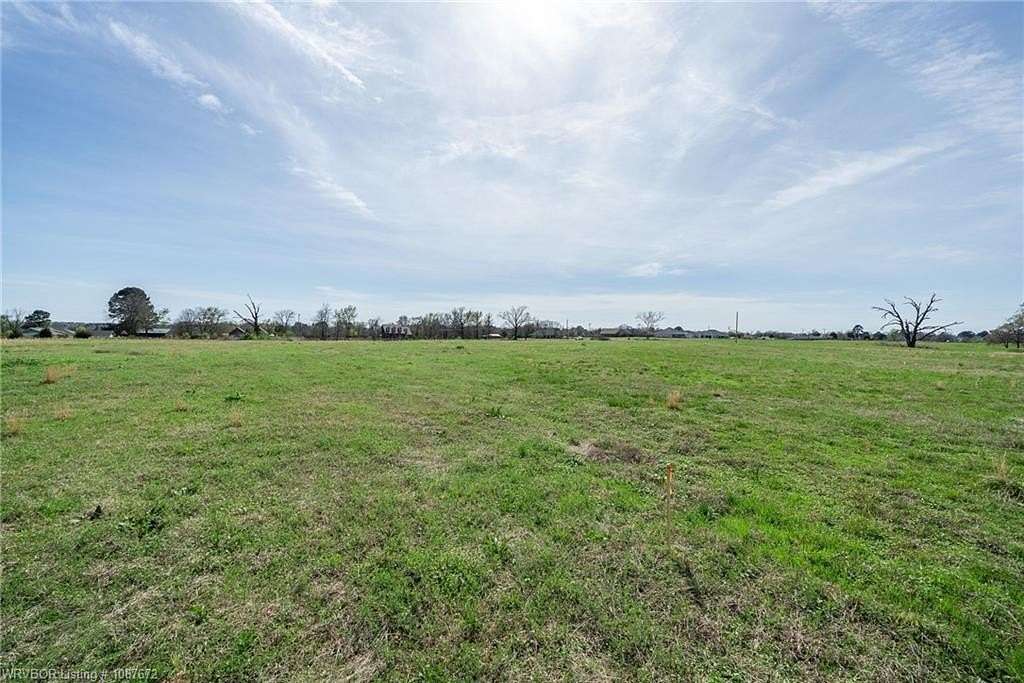 5 Acres of Residential Land for Sale in Lavaca, Arkansas