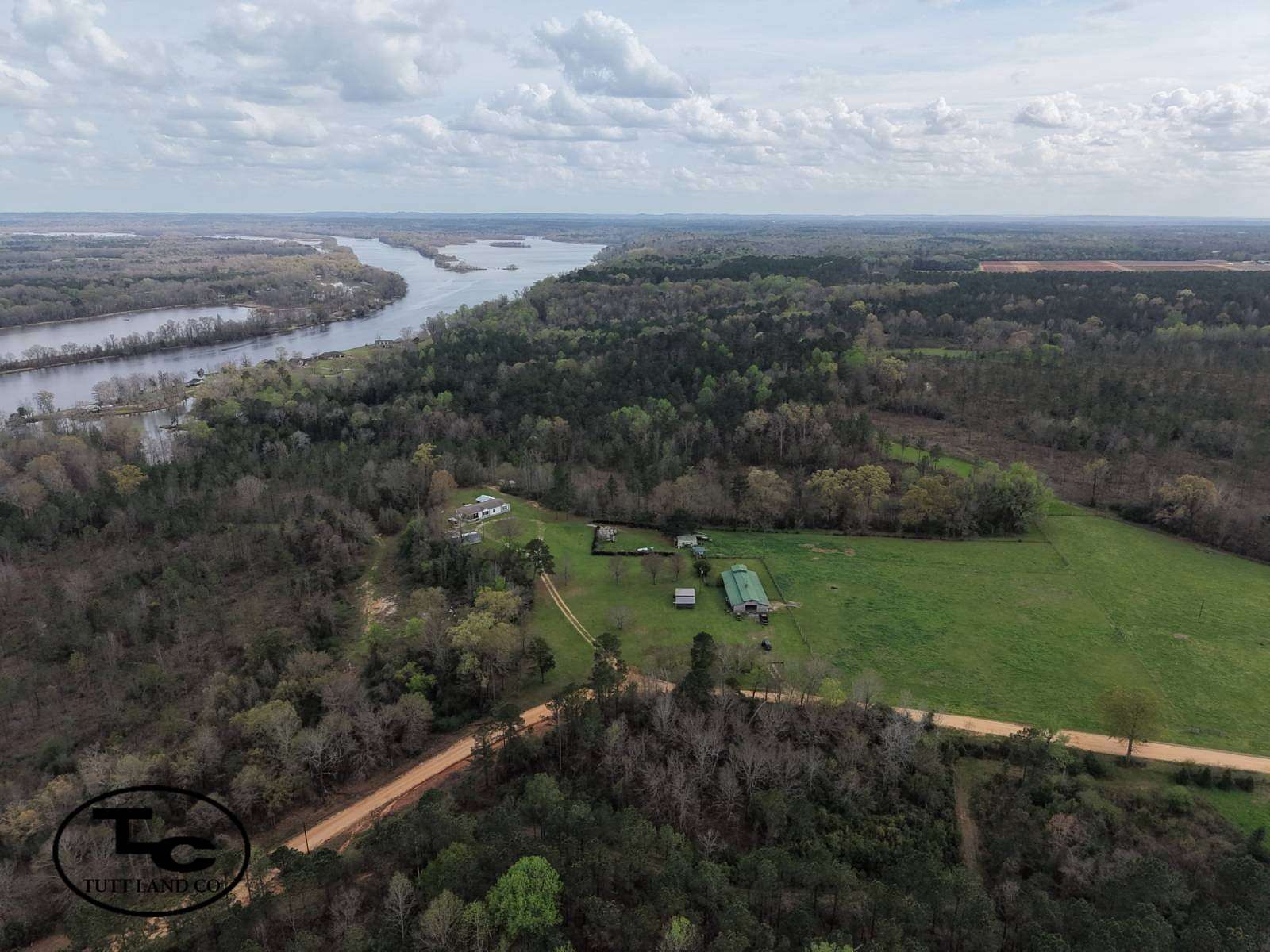 28 Acres of Land with Home for Sale in Camden, Alabama