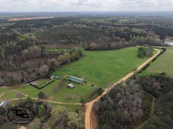 28 Acres of Land with Home for Sale in Camden, Alabama