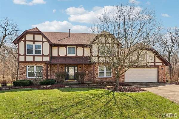 3.7 Acres of Land with Home for Sale in Collinsville, Illinois