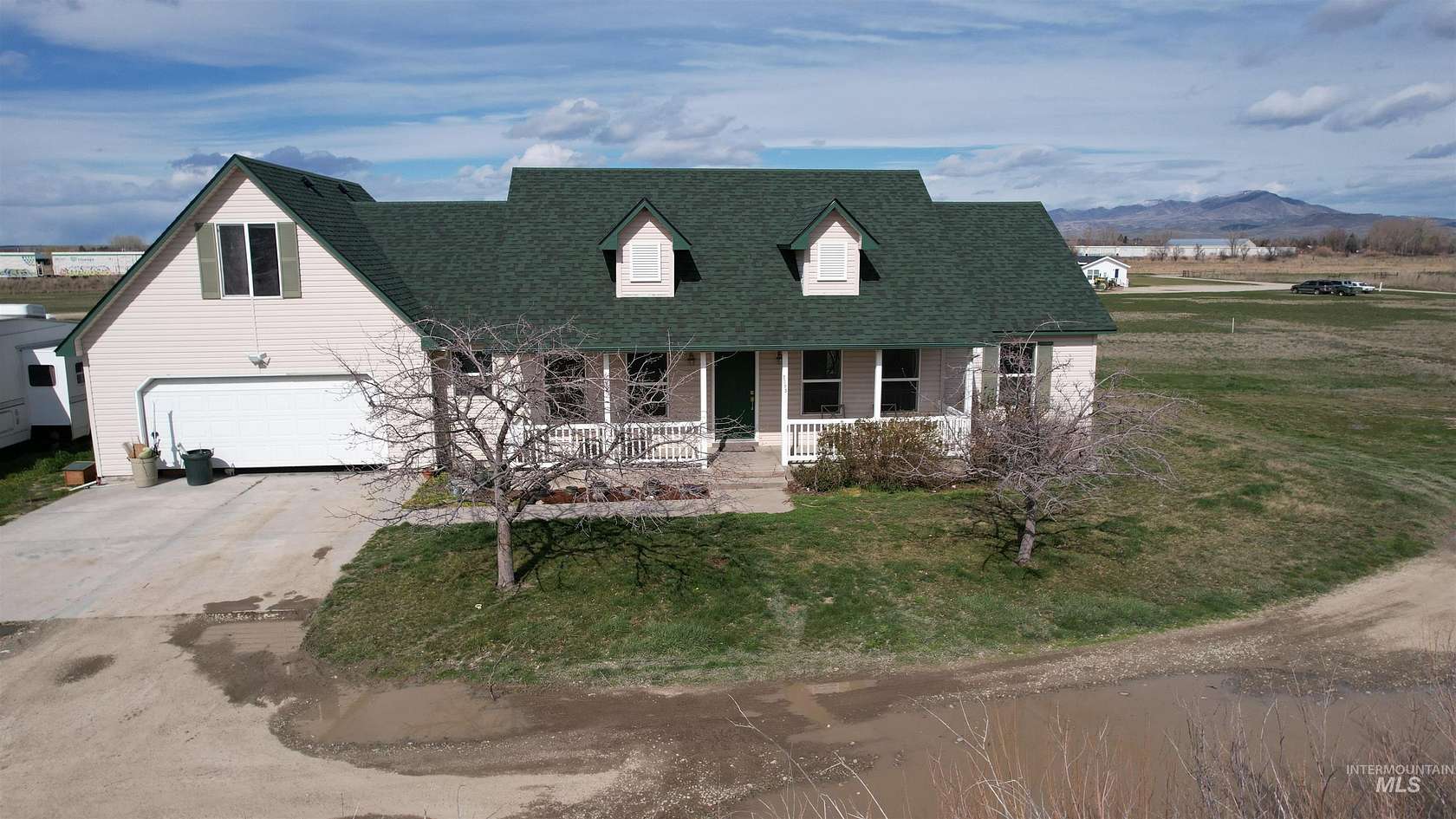 5.75 Acres of Land with Home for Sale in Emmett, Idaho