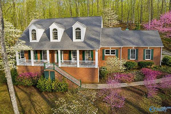 2.3 Acres of Land with Home for Sale in Gadsden, Alabama