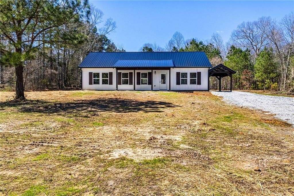 1.64 Acres of Land with Home for Sale in Bremen, Georgia