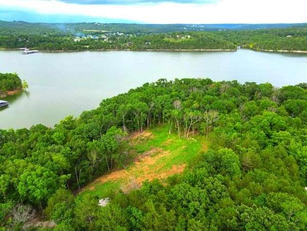 9.7 Acres of Residential Land for Sale in Cape Fair, Missouri