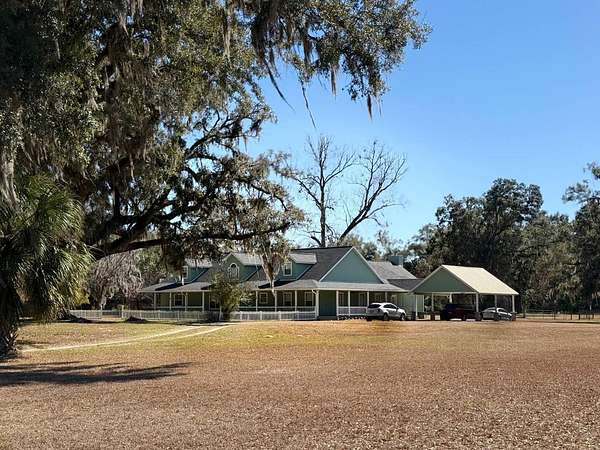 7.45 Acres of Land with Home for Sale in Trenton, Florida