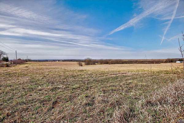 5.5 Acres of Residential Land for Sale in Auburn, Kansas