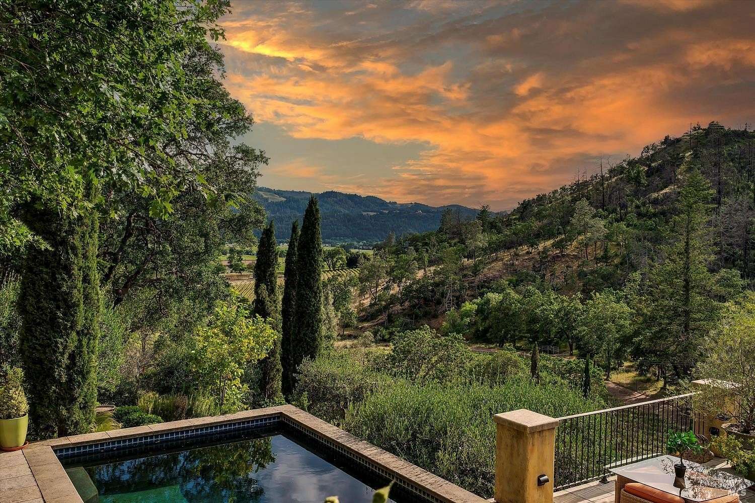 120 Acres of Agricultural Land with Home for Sale in Calistoga, California