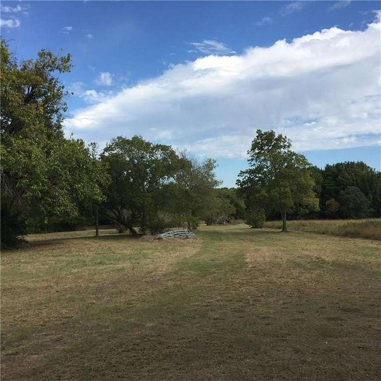 23.2 Acres of Land for Sale in DeSoto, Texas