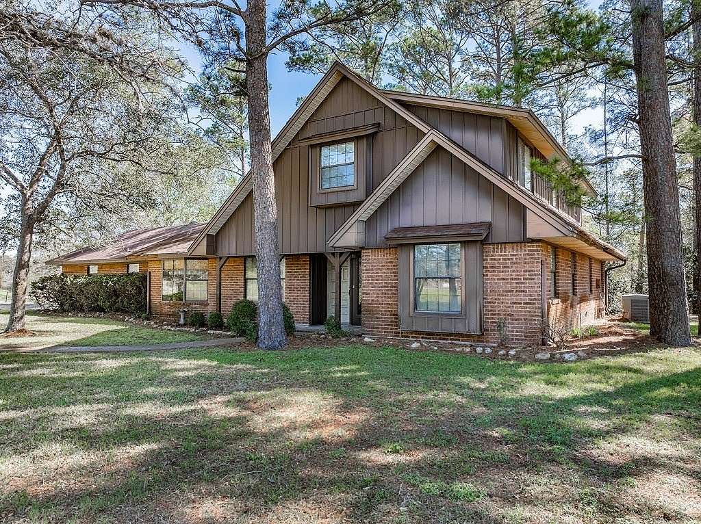 15.4 Acres of Land with Home for Sale in La Grange, Texas