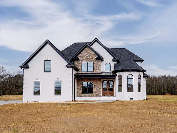 5.87 Acres of Land with Home for Sale in Murfreesboro, Tennessee