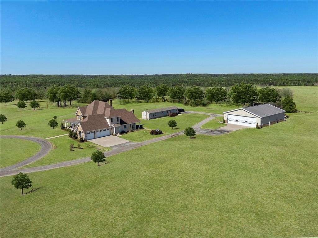 102 Acres of Land with Home for Sale in Greenville, Texas