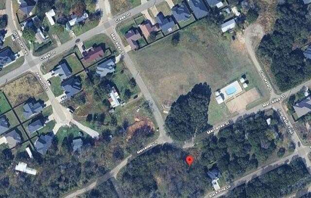 0.11 Acres of Residential Land for Sale in Granbury, Texas