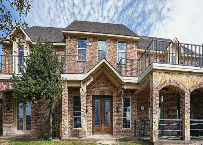 10 Acres of Land with Home for Auction in Fort Worth, Texas