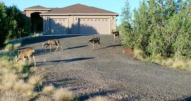 14.3 Acres of Recreational Land with Home for Sale in Prescott, Arizona