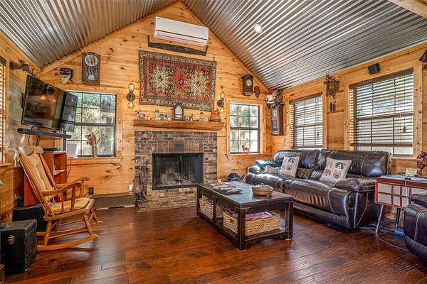 24.1 Acres of Land with Home for Sale in Covington, Texas