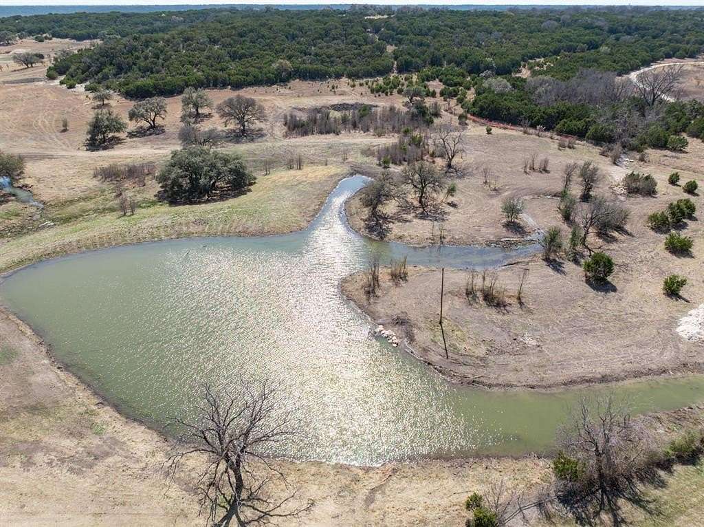 98.9 Acres of Agricultural & Residential Land for Sale in Cranfills Gap, Texas