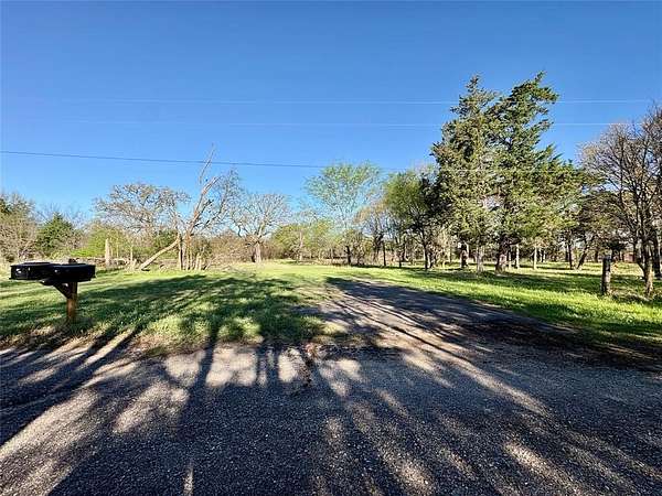 2 Acres of Residential Land for Sale in Canton, Texas