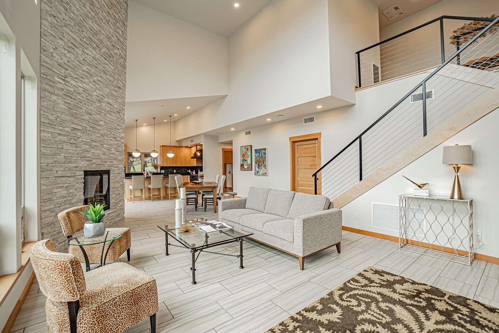 20.7 Acres of Recreational Land with Home for Sale in Ashland, Oregon