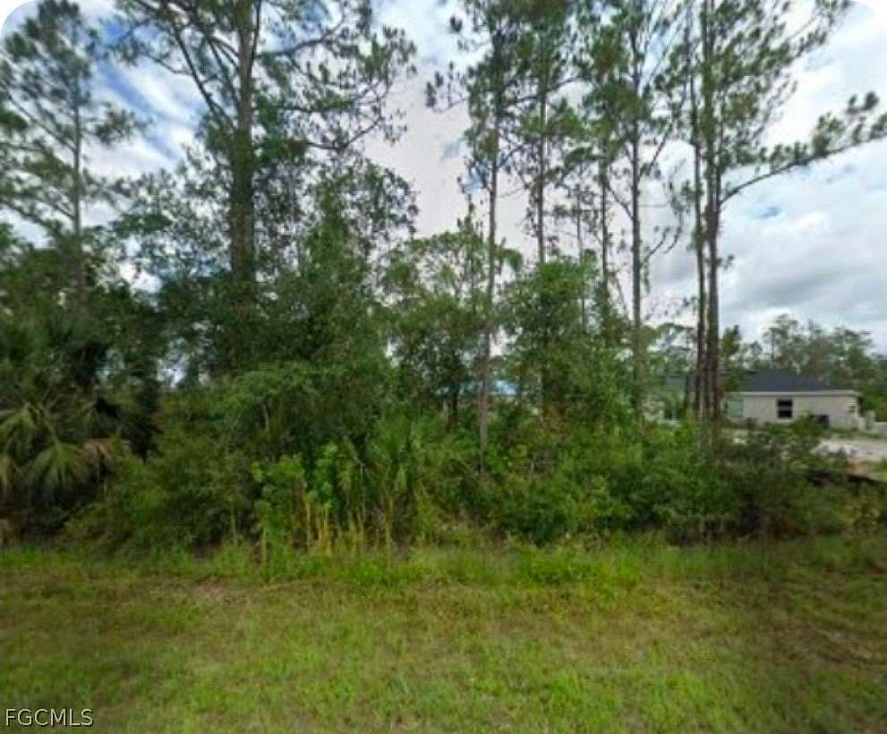 0.35 Acres of Residential Land for Sale in Lehigh Acres, Florida