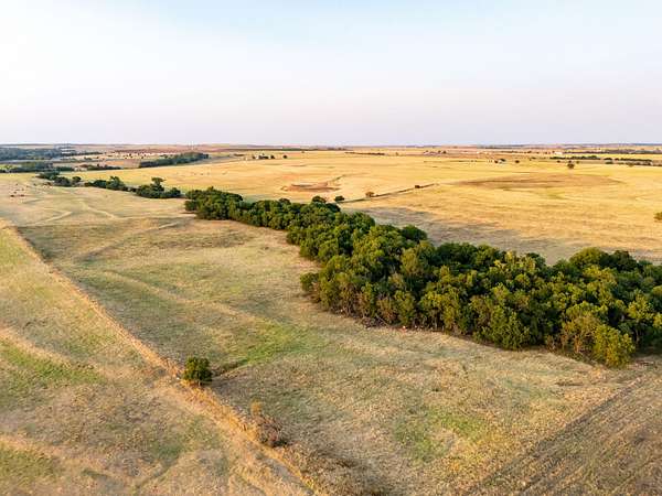 115 Acres of Land for Sale in Carnegie, Oklahoma