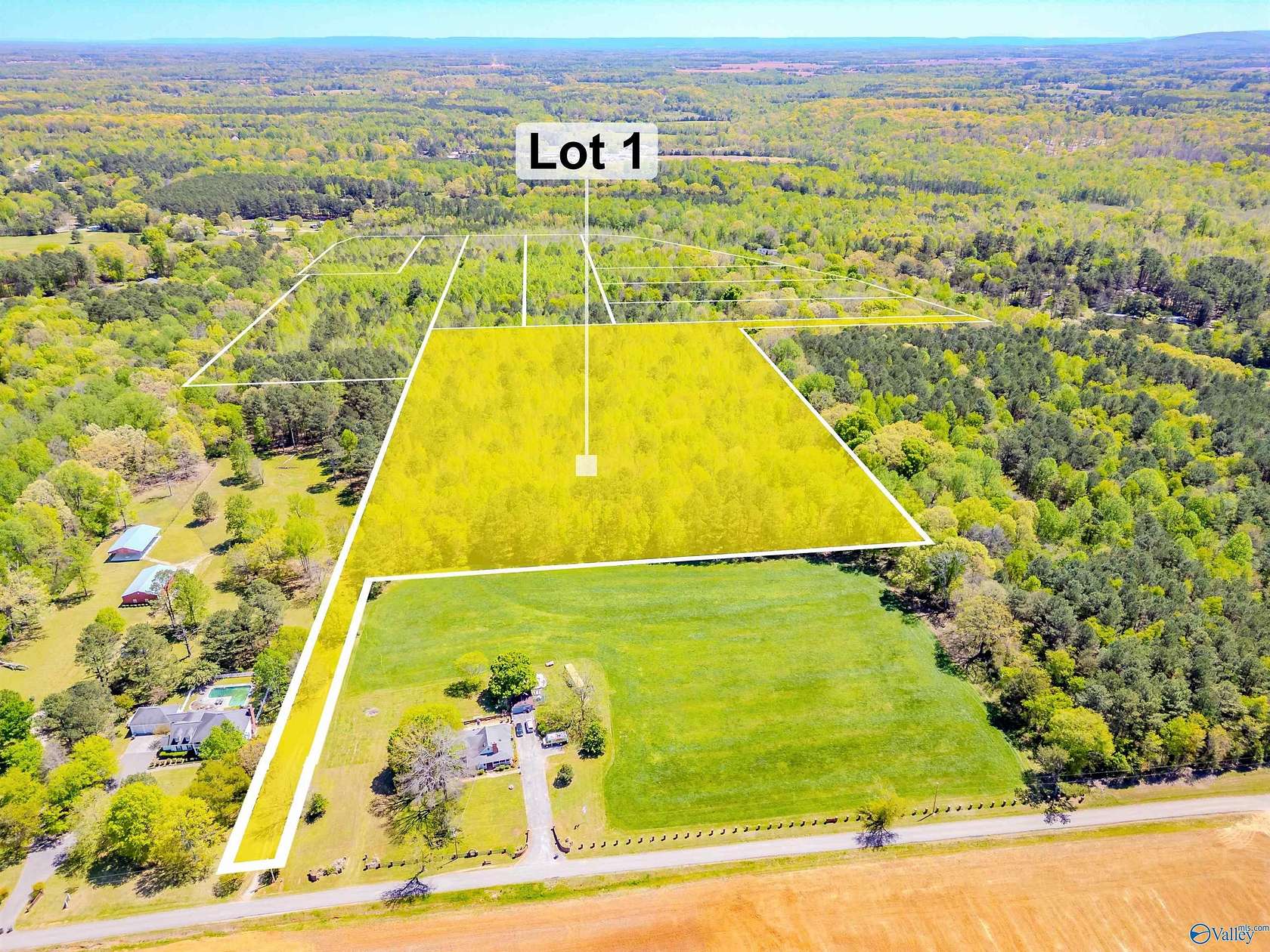 16 Acres of Agricultural Land for Sale in Toney, Alabama