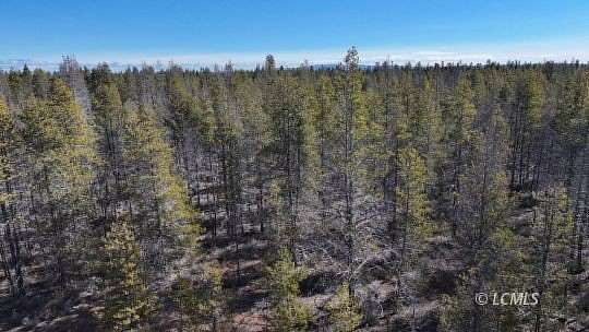0.94 Acres of Residential Land for Sale in Chiloquin, Oregon