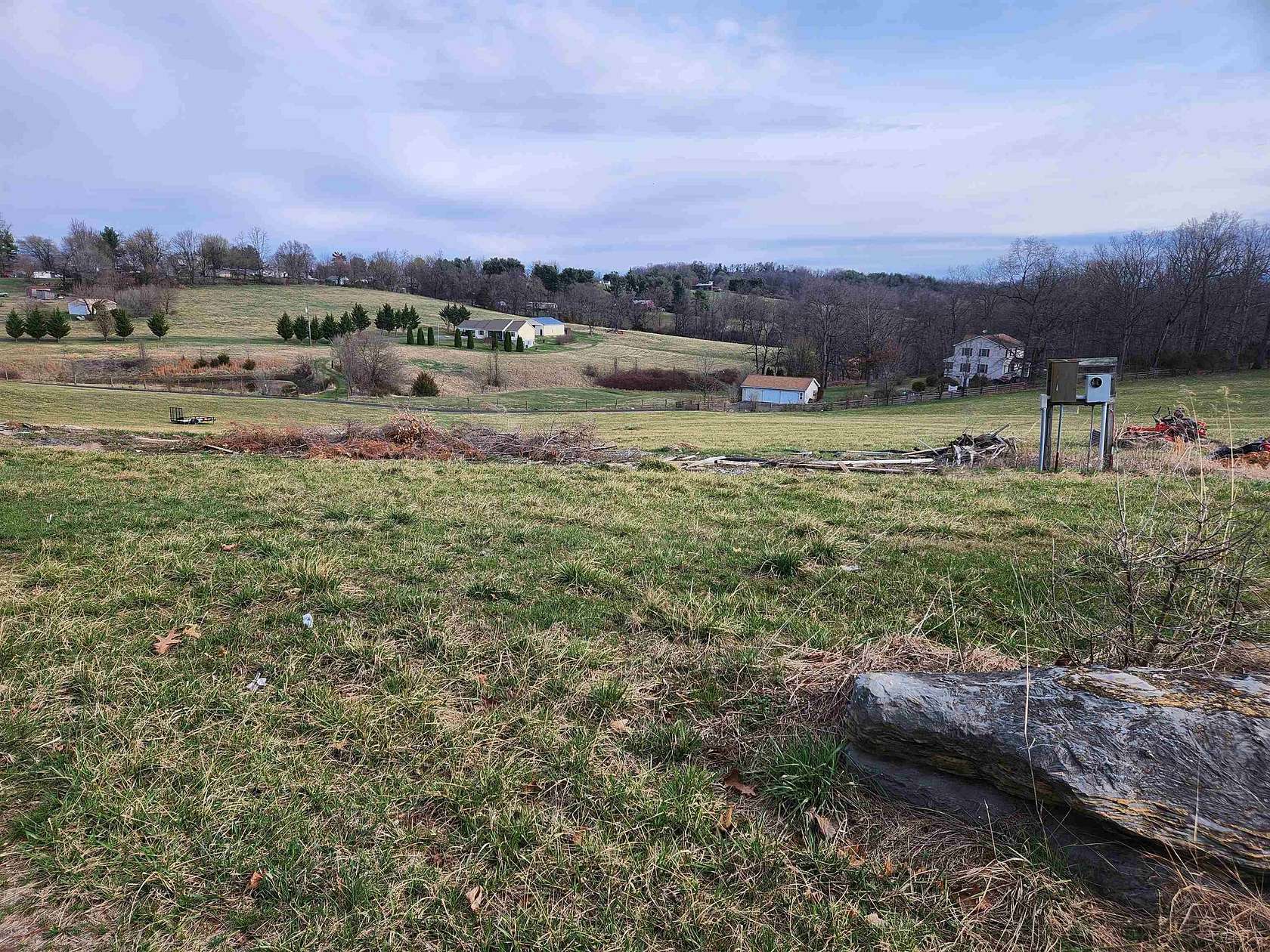 2 Acres of Residential Land for Sale in Broadway, Virginia